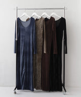 ベロアバックオープンワンピース