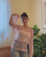 【しょちゃんコラボ】スパンコール透かし編みＶネックニット